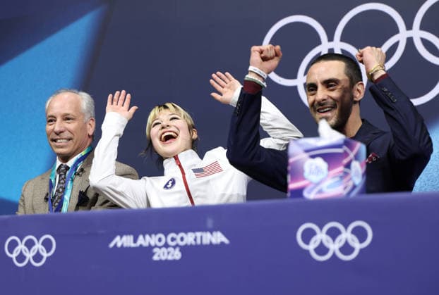 260219 -- MILAN, Feb. 19, 2026 -- Alysa Liu C of the United States celebrates after the free skating match of Figure skating, Eiskunstlauf women single skating at the Milan-Cortina 2026 Olympic Winter games, Winterspiele,Spiele, Summer games in Milan, Italy, Feb. 19, 2026. MICO2026ITALY-MILAN-OLYMPIC WINTER GAMES-FIGURE SKATING-WOMEN SINGLE SKATING-FREE SKATING LixMing  (MICO2026)ITALY-MILAN-OLYMPIC WINTER GAMES-FIGURE SKATING-WOMEN SINGLE SKATING-FREE SKATING IMAGO LixMing  imago images 0848109203