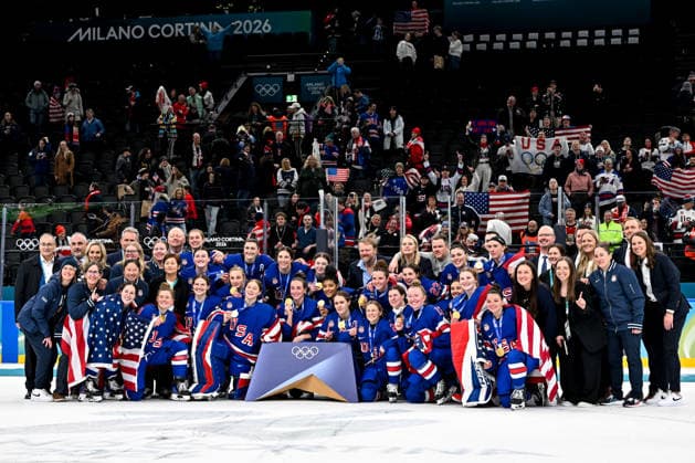 19 02 2026, Milano, Santa Giulia Ice hockey, Eishockey Arena, Winter Olympics: Gold Final USA - Canada (Ice Hockey Women), USA celebrate winning the gold medal Milano Santa Giulia Ice Hockey Arena Lombardy Italy *** 19 02 2026, Milano, Santa Giulia Ice Hockey Arena, Winter Olympics Gold Final USA Canada Ice Hockey Women , USA celebrate winning the gold medal Milano Santa Giulia Ice Hockey Arena Lombardy Italy Copyright: xJustPictures.ch AndreaxBrancax jp-en-AnBr-AB-AAB_267319022026