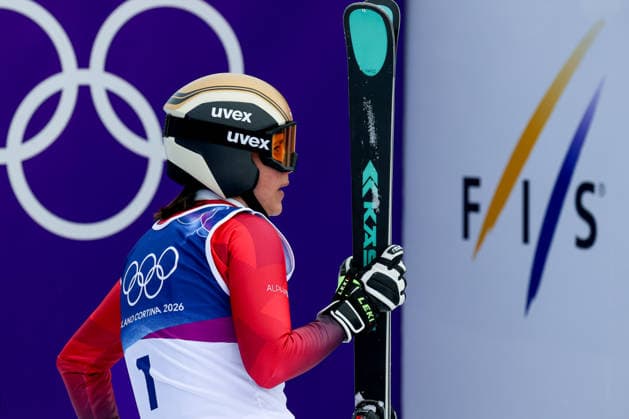 Livigno, Italien 20. Februar 2026: Ski Freestyle Ski Cross Frauen - Olympia 2026 Im Bild: Katrin Ofner (AUT) Snow Park *** Livigno, Italy February 20, 2026 Ski Freestyle Ski Cross Women Olympia 2026 In the picture Katrin Ofner AUT Snow Park Copyright: xFotostandx xHettichx