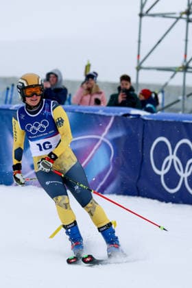 Livigno, Italien 20. Februar 2026: Ski Freestyle Ski Cross Frauen - Olympia 2026 Im Bild: Daniela Maier (GER) lächelt im Ziel. Snow Park *** Livigno, Italy 20 February 2026 Ski Freestyle Ski Cross Women Olympia 2026 In the picture Daniela Maier GER smiles at the finish line Snow Park Copyright: xFotostandx xHettichx