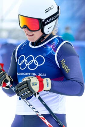 Livigno, Italien 20. Februar 2026: Ski Freestyle Ski Cross Frauen - Olympia 2026 Im Bild: Linnea Mobaerg (SWE) Snow Park *** Livigno, Italy February 20, 2026 Ski Freestyle Ski Cross Women Olympia 2026 In the picture Linnea Mobaerg SWE Snow Park Copyright: xFotostandx xHettichx