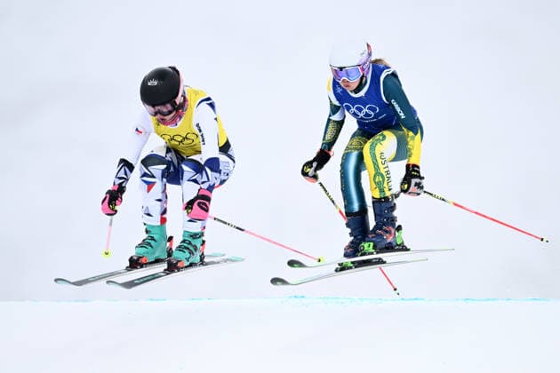 2026 WINTER Olympic Games, Olympische Spiele, Olympia, OS Kyra Wheatley of Australia (right) and Diana Cholenska of Czechia compete in the 1 8th final of the Women™s Ski Cross at Livigno Snow Park, on day 14 of the 2026 Milano Cortina Winter Olympic Games in Italy, Friday, February 20, 2026. ( NO ARCHIVING, EDITORIAL USE ONLY LIVIGNO SONDRIO ITALY  Copyright: xDANxHIMBRECHTSx 20260220111912898341