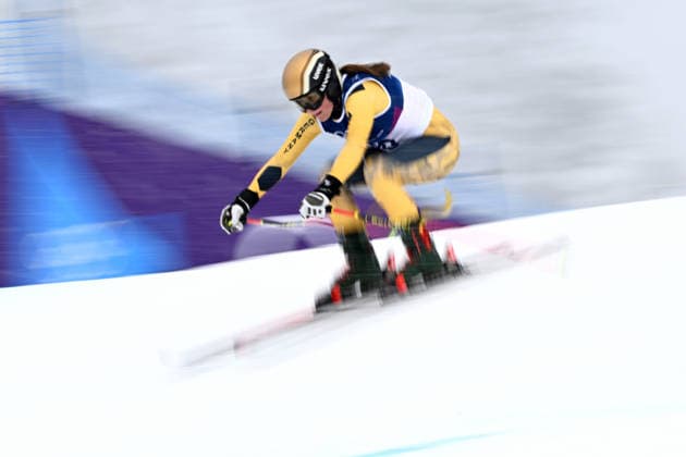2026 WINTER Olympic Games, Olympische Spiele, Olympia, OS Leonie Bachl-Staudinger of Germany competes in the seeding round of the Women™s Ski Cross at Livigno Snow Park, on day 14 of the 2026 Milano Cortina Winter Olympic Games in Italy, Friday, February 20, 2026. ( NO ARCHIVING, EDITORIAL USE ONLY LIVIGNO SONDRIO ITALY  Copyright: xDANxHIMBRECHTSx 20260221133243764945