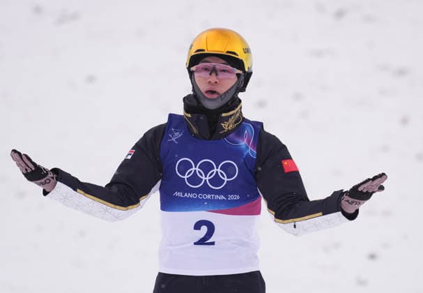 (260220) -- LIVIGNO, Feb. 20, 2026 -- Li Tianma of China reacts during the freestyle skiing men s aerials final 1 at the Milan-Cortina 2026 Olympic Winter games, Winterspiele,Spiele, Summer games in Livigno, Italy, Feb. 20, 2026. ) (MICO2026)ITALY-LIVIGNO-OLYMPIC WINTER GAMES-FREESTYLE SKIING-MEN S AERIALS-FINAL HuxChao 