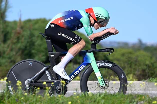 Volta Algarve 2026 Stage 3 VILAMOURA, PORTUGAL - FEBRUARY 20 : De Pestel Sander (BEL) of Decathlon CMA CGM Team during stage 3 of the 52th edition of Volta Algarve an UCI ProSeries 2.Pro Individual Time Trial stage for Men Elite of 19.5 km with start in Vilamoura and finish in Vilamoura on February 20, 2026 in Vilamoura, Portugal, 20 02 2026 ( Motordriver Guy De Vuyst - Vilamoura Portugal  Copyright: xNicoxVereeckenx