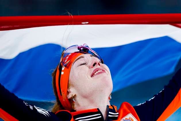 winner Antoinette Rijpma-De Jong of the Netherlands celebrating and holding flag after Women s 1500m, Milano Cortina 2026 Winter Olympics: Day 14, Speed skating, Eisschnelllauf - Milano Cortina 2026 Winter Olympics: Day 14, Milano Speed Skating Stadium, February 20, 2026, Milan, Italy.