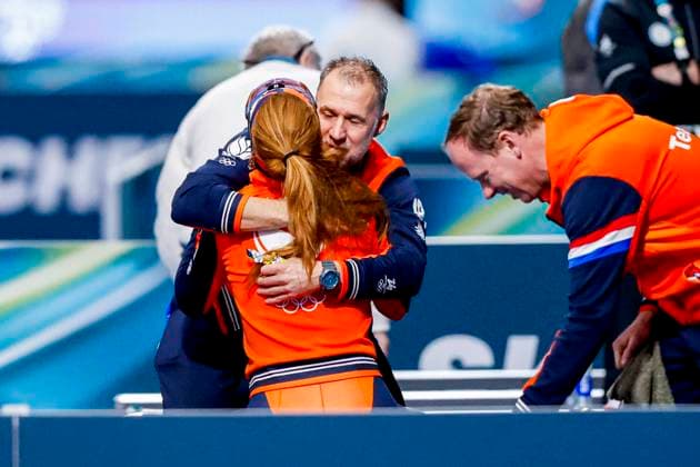 coach Dennis van der Gun celebrates with winner Antoinette Rijpma-De Jong of the Netherlands after Women s 1500m, Milano Cortina 2026 Winter Olympics: Day 14, Speed skating, Eisschnelllauf - Milano Cortina 2026 Winter Olympics: Day 14, Milano Speed Skating Stadium, February 20, 2026, Milan, Italy.