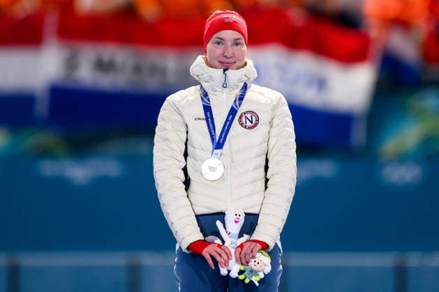 260220 Ragne Wiklund of Norway celebrates with her silver medal after the women s 1500 meter Speed skating, Eisschnelllauf during day 14 of the 2026 Winter Olympics on February 20, 2026 in Milan. Photo: Emma Wallskog BILDBYRAN kod EW EW0645 skridskor speed skating Olympic Games, Olympische Spiele, Olympia, OS olympics winter olympics os ol olympiska spel vinter-os olympiske leker milano cortina 2026 milan cortina 2026 milano cortina 2026 olympic games milano cortina 2026 winter olympic games milano cortina-os milano cortina-ol vinter-ol 14 bbeng jubel celebration silver norge *** 260220 Ragne Wiklund of Norway celebrates with her silver medal after the women s 1500 meter speed skating during day 14 of the 2026 Winter Olympics on February 20, 2026 in Milan Photo Emma Wallskog BILDBYRAN code EW EW0645 skates speed skating olympic games olympics winter olympics os ol olympic games winter os olympic games milano cortina 2026 milan cortina 2026 milano cortina 2026 olympic games milano cortina 2026 winter olympic games milano cortina os milano cortina ol winter ol 14 bbeng jubel celebration silver norge  Copyright: EMMAxWALLSKOG BB260220EW053
