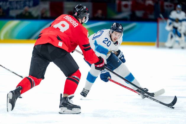 OLYMPICS - Winter Olympic Games, Olympische Spiele, Olympia, OS Milano Cortina 2026 MILAN,ITALY,20.FEB.26 - OLYMPICS, Ice hockey, Eishockey - Winter Olympic Games Milano Cortina 2026, semifinal, Canada vs Finland, men. Image shows Cale Makar (CAN) and Sebastian Aho (FIN).  GEPAxpictures xMatthiasxTrinkl