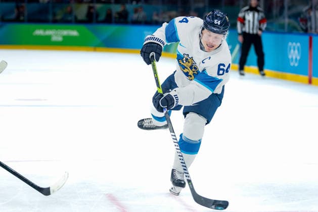 OLYMPICS - Winter Olympic Games, Olympische Spiele, Olympia, OS Milano Cortina 2026 MILAN,ITALY,20.FEB.26 - OLYMPICS, Ice hockey, Eishockey - Winter Olympic Games Milano Cortina 2026, semifinal, Canada vs Finland, men. Image shows Mikael Granlund (FIN).  GEPAxpictures xMatthiasxTrinkl