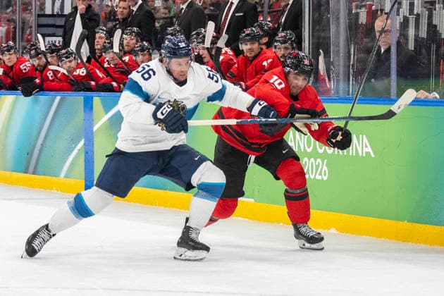 Ice hockey, Eishockey - Milano Cortina 2026 Winter Olympics: Day 14 Erik Haula, Nick Suzuki during the Men s Playoffs Semi-final match between Canada and Finland of the Milano Cortina 2026 Winter Olympic Games, Olympische Spiele, Olympia, OS at Milano Santagiulia Ice Hockey Arena on February 20, 2026 in Milan, Italy. Milano Italy  Copyright: xAndrzejxIwanczukx originalFilename:iwanczuk-icehocke260220_np9S8.jpg