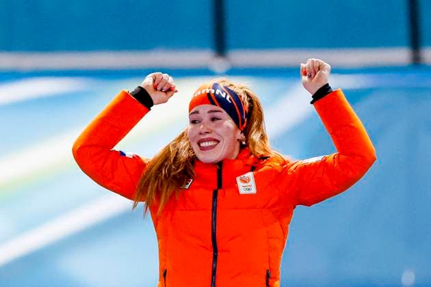 winner Antoinette Rijpma-De Jong of the Netherlands celebrates during the medal ceremony after Women s 1500m, Milano Cortina 2026 Winter Olympics: Day 14, Speed skating, Eisschnelllauf - Milano Cortina 2026 Winter Olympics: Day 14, Milano Speed Skating Stadium, February 20, 2026, Milan, Italy.