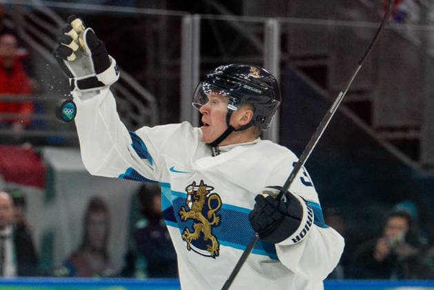 Ice hockey, Eishockey - Milano Cortina 2026 Winter Olympics: Day 14 Olli Maatta during Milano Cortina 2026 Winter Olympics Semi-final Men s Hockey Canada vs Finland match at Milano Santagiulia Ice Hockey Arena in Milan on February 20, 2026 Milan Italy  Copyright: xFotoxOlimpikx originalFilename:jastrzebowski-icehocke260220_np4Xg.jpg