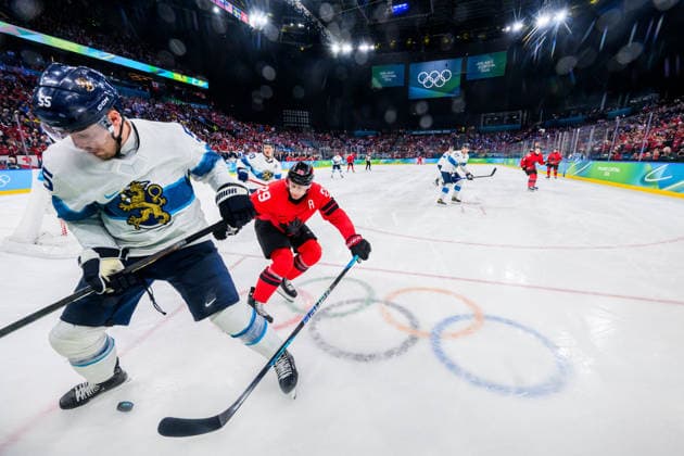 260220 Rasmus Ristolainen of Finland and Nathan MacKinnon of Canada in the men s Ice hockey, Eishockey semifinal between Canada and Finland during day 14 of the 2026 Winter Olympics on February 20, 2026 in Milan. Photo: Carl Sandin BILDBYRAN kod CS CS0887 ishockey ice hockey Olympic Games, Olympische Spiele, Olympia, OS olympics winter olympics os ol olympiska spel vinter-os olympiske leker milano cortina 2026 milan cortina 2026 milano cortina 2026 olympic games milano cortina 2026 winter olympic games milano cortina-os milano cortina-ol vinter-ol 14 bbeng finland canada kanada *** 260220 Rasmus Ristolainen of Finland and Nathan MacKinnon of Canada in the men s ice hockey semifinal between Canada and Finland during day 14 of the 2026 Winter Olympics on February 20, 2026 in Milan Photo Carl Sandin BILDBYRAN kod CS CS0887 ishockey ice hockey olympic games olympics winter olympics os ol olympiska spel vinter os olympiske leker milano cortina 2026 milan cortina 2026 milano cortina 2026 olympic games milano cortina 2026 winter olympic games milano cortina os milano cortina ol vinter ol 14 bbeng finland canada kanada  Copyright: CARLxSANDIN BB260220CS042