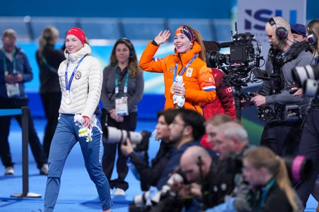 2026-02-20 - Milano Cortina 2026 Winter Olympics 1500m Women MILAN, ITALY - FEBRUARY 20: Ragne Wiklund of Norway, Antoinette Rijpma-De Jong of Netherlands during the 1500m Women on day 16 of the Milano Cortina 2026 Winter Olympics at the Milano Speed skating, Eisschnelllauf Arena on February 20, 2026 in Milan, Italy Milan Milano Speed Skating Arena Italy Content not available for redistribution in The Netherlands directly or indirectly through any third parties. Copyright: xAndrexWeeningx