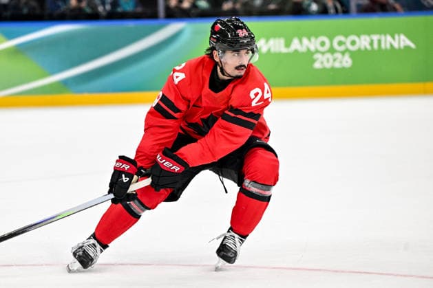 MILAN, ITALY - FEBRUARY 20: Seth Jarvis of Canada in action during the Ice hockey, Eishockey Men™s Play-offs Semifinals match between Canada and Finland on day fourteen of the Milano Cortina 2026 Winter Olympic Games, Olympische Spiele, Olympia, OS at Milano Santagiulia Ice Hockey Arena on February 20, 2026 in Milan, Italy. Milan Milano Santagiulia Ice Hockey Arena Italy *** MILAN, ITALY FEBRUARY 20 Seth Jarvis of Canada in action during the Ice Hockey Men™s Play offs Semifinals match between Canada and Finland on day fourteen of the Milano Cortina 2026 Winter Olympic games at Milano Santagiulia Ice Hockey Arena on February 20, 2026 in Milan, Italy Milan Milano Santagiulia Ice Hockey Arena Italy Copyright: xJustPictures.ch AndreaxBrancax jp-en-EuSpIm-AB-AAB_416420022026