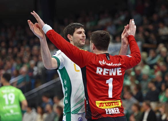 20.02.2026, xovx, Handball Daikin Handball Bundesliga, HSG Wetzlar - SC DHfK Leipzig v.l. Jubel bei Marko Mamic (SC DHfK Leipzig) und Domenico Ebner (SC DHfK Leipzig) Wetzlar Buderus-Arena Hessen Deutschland (DE)
