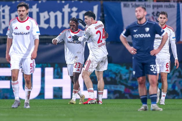 20.02.2026, Fußball, VfL Bochum - 1. FC Nürnberg, 2. Fußball Bundesliga, 23. Spieltag, Vonovia Ruhrstadion, Saison 2025 2026: Torjubel nach dem Tor zum 1:0 durch Torschütze Mohamed AlÃ¬ Zoma (1FC Nuernberg 23) zusammen mit Luka Lochoshvili (1FC Nuernberg 24) DFB regulations prohibit any use of photographs as image sequences and or quasi-video. Nordrhein-Westfalen Deutschland