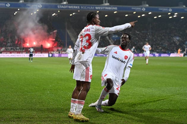 Mohamed Ali Zoma (1. FC Nuernberg) Torjubel, jubelt mit seiner Mannschaft nach dem Treffer zum 0:1 waehrend des spiels der 2. Bundesliga zwischen VfL Bochum und 1. FC Nürnberg, Vonovia Ruhrstadion am 20. February 2026 in Bochum, Deutschland. (Foto von Ralf Treese DeFodi Images) +++ Mohamed Ali Zoma (1. FC Nuernberg) celebrates after scoring his team™s first goal with teammates during the 2. Bundesliga match between VfL Bochum and 1. FC Nürnberg at Vonovia Ruhrstadion on February 20, 2026 in Bochum, Germany. (Photo by Ralf Treese DeFodi Images) (Photo by Ralf Treese DeFodi Images) -