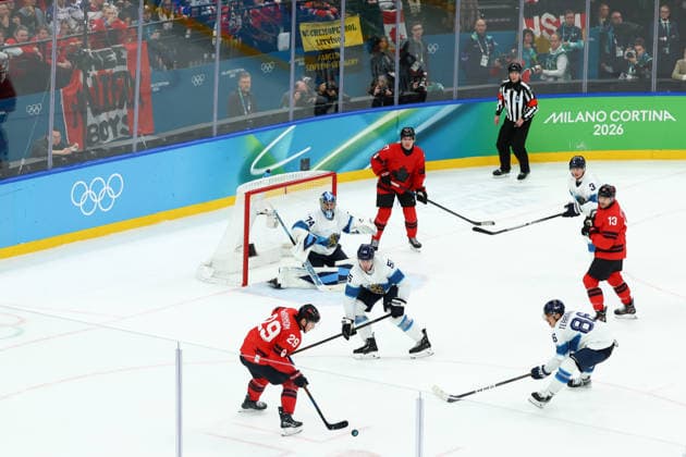 February 20, 2026, Milan, Lombardy, Italy: NATHAN MACKINNON 29 of Canada scores his side s third and decisive goal in the Semifinal game between Team Canada (CAN) and Team Finland (FIN) at the Milano Cortina 2026 Olympic Games, Olympische Spiele, Olympia, OS Canada won 3:2 and advances to the final. Olympics 2026: Milano Cortina: Ice hockey, Eishockey Men: CAN:FIN  - ZUMAc179 20260220_oly_c179_079 Copyright: xMickaelxChavetx