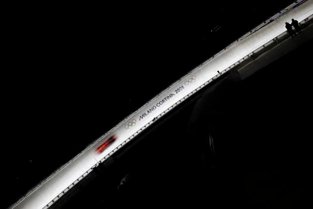 260220 Mingming Huai and Xuan Wang of China compete in 2-woman bobsleigh heat 1 during day 14 of the 2026 Winter Olympics on February 20, 2026 in Cortina. Photo: Jon Olav Nesvold BILDBYRAN COP 217 JE0126 Olympic Games, Olympische Spiele, Olympia, OS olympics winter olympics os ol olympiska spel vinter-os olympiske leker milano cortina 2026 milan cortina 2026 milano cortina 2026 olympic games milano cortina 2026 winter olympic games milano cortina-os milano cortina-ol vinter-ol 14bbeng bob bobsleigh dam *** 260220 Mingming Huai and Xuan Wang of China compete in 2 woman bobsleigh heat 1 during day 14 of the 2026 Winter Olympics on February 20, 2026 in Cortina Photo Jon Olav Nesvold BILDBYRAN COP 217 JE0126 olympic games olympics winter olympics os ol olympiska spel vinter os olympiske leker milano cortina 2026 milan cortina 2026 milano cortina 2026 olympic games milano cortina 2026 winter olympic games milano cortina os milano cortina ol vinter ol 14bbeng bob bobsleigh dam  Copyright: JONxOLAVxNESVOLD BB260220JE092