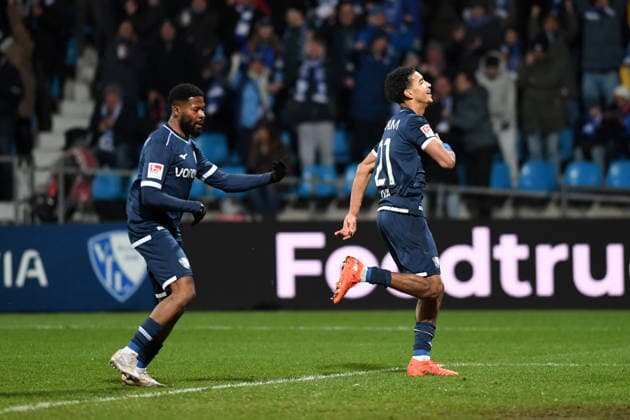 Francis Onyeka (VfL Bochum) Torjubel, jubelt nach seinem Treffer zum 1:1 waehrend des spiels der 2. Bundesliga zwischen VfL Bochum und 1. FC Nürnberg, Vonovia Ruhrstadion am 20. February 2026 in Bochum, Deutschland. (Foto von Ralf Treese DeFodi Images) +++ Francis Onyeka (VfL Bochum) celebrates after scoring his team™s first goal during the 2. Bundesliga match between VfL Bochum and 1. FC Nürnberg at Vonovia Ruhrstadion on February 20, 2026 in Bochum, Germany. (Photo by Ralf Treese DeFodi Images) (Photo by Ralf Treese DeFodi Images) -