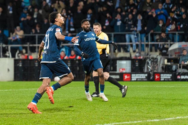 Deutschland: 2. Bundesliga 2025 2026 23. Spieltag, VfL Bochum vs. 1. FC Nürnberg Freitag, 20.02.2026 Vonovia Ruhr Stadion, Nordrhein-Westfalen Tor zum 1:1 durch Francis Onyeka (VfL Bochum, 21) Elfmeter Jubel Freude Emotionen Torjubel