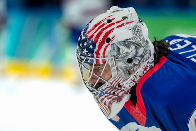 OLYMPICS - Winter Olympic Games, Olympische Spiele, Olympia, OS Milano Cortina 2026 MILAN,ITALY,20.FEB.26 - OLYMPICS, Ice hockey, Eishockey - Winter Olympic Games Milano Cortina 2026, semifinal, USA vs Slovakia, men. Image shows Connor Hellebuyck (USA) during warm-up.  GEPAxpictures xMatthiasxTrinkl