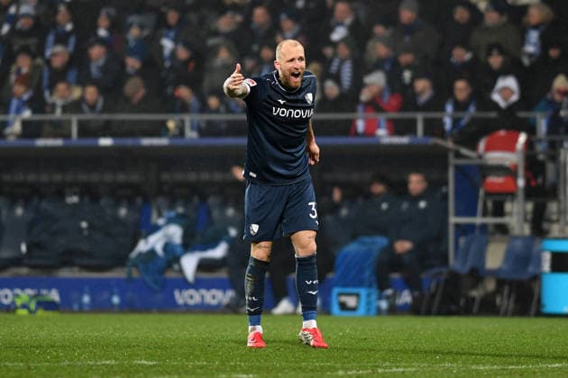 Philipp Hofmann (VfL Bochum) gestikuliert, gestik waehrend des spiels der 2. Bundesliga zwischen VfL Bochum und 1. FC Nürnberg, Vonovia Ruhrstadion am 20. February 2026 in Bochum, Deutschland. (Foto von Ralf Treese DeFodi Images) +++ Philipp Hofmann (VfL Bochum) gestures during the 2. Bundesliga match between VfL Bochum and 1. FC Nürnberg at Vonovia Ruhrstadion on February 20, 2026 in Bochum, Germany. (Photo by Ralf Treese DeFodi Images) (Photo by Ralf Treese DeFodi Images) -