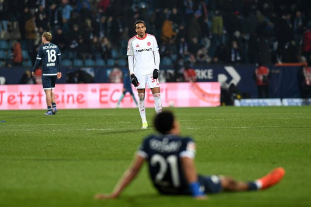 Noah Maboulou (1. FC Nuernberg) schaut waehrend des spiels der 2. Bundesliga zwischen VfL Bochum und 1. FC Nürnberg, Vonovia Ruhrstadion am 20. February 2026 in Bochum, Deutschland. (Foto von Ralf Treese DeFodi Images) +++ Noah Maboulou (1. FC Nuernberg) looks on during the 2. Bundesliga match between VfL Bochum and 1. FC Nürnberg at Vonovia Ruhrstadion on February 20, 2026 in Bochum, Germany. (Photo by Ralf Treese DeFodi Images) (Photo by Ralf Treese DeFodi Images) -