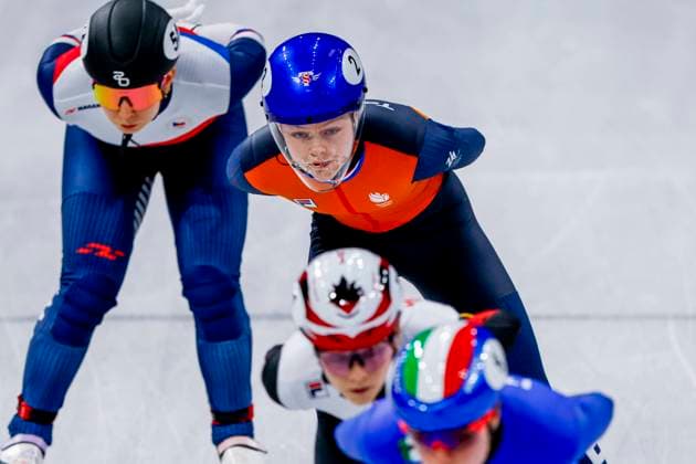 Xandra Velzeboer of the Netherlands Women s 1500m Quarterfinals, Milano Cortina 2026 Winter Olympics: Day 14, Short Track Speed skating, Eisschnelllauf - Milano Cortina 2026 Winter Olympics: Day 14, Milano Speed Skating Stadium, February 20, 2026, Milan, Italy.