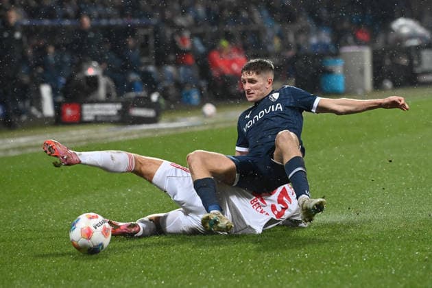 Callum MARSHALL (BO) gegen Finn Ole BECKER (N) Aktion, Zweikampf, Fussball 2. Bundesliga, 23. Spieltag, matchday 23, VfL Bochum (BO) - 1. FC Nuernberg 1- am 20.02.2026, Vonovia Ruhrstadion Bochum Deutschland. DFL regulations prohibit any use of photographs as image sequences and or quasi-video Ã‚Â