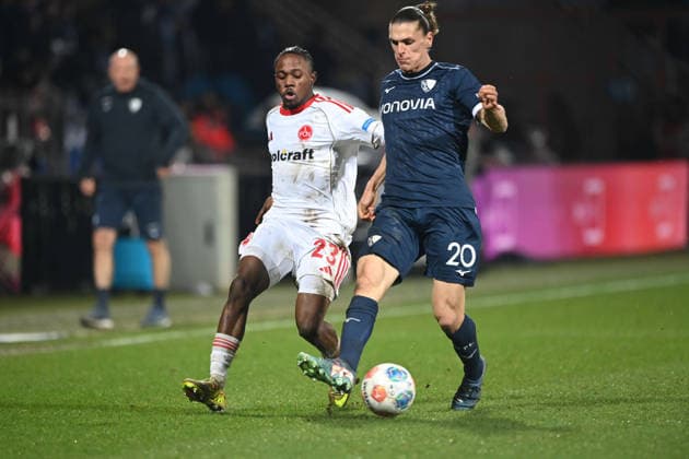 Noah LOOSLI (BO) gegen Mohamed Ali ZOMA (N) Aktion, Zweikampf, Fussball 2. Bundesliga, 23. Spieltag, matchday 23, VfL Bochum (BO) - 1. FC Nuernberg 1- am 20.02.2026, Vonovia Ruhrstadion Bochum Deutschland. DFL regulations prohibit any use of photographs as image sequences and or quasi-video Ã‚Â