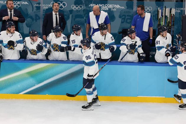 Ice hockey, Eishockey - Milano Cortina 2026 Winter Olympics: Day 14 In Milan, Italy, on February 20, 2026, Team Finland celebrates after a goal during the Ice Hockey Men s Play-offs Semifinals between Canada and Finland on day fourteen of the Milano Cortina 2026 Winter Olympic Games, Olympische Spiele, Olympia, OS at Milano Santagiulia Ice Hockey Arena Milano Italy  Copyright: xMattiaxMarteganix originalFilename:martegani-serieami260220_npDG9.jpg
