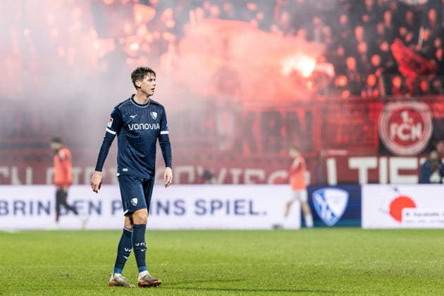 2. Fußball Bundesliga: VfL Bochum - 1. FC Nürnberg; 20.02.2026 Oliver Olsen (VfL Bochum, 13) 2. Fußball Bundesliga: VfL Bochum - 1. FC Nürnberg; Vonovia-Ruhrstadion, Bochum; 20.02.2026 DFL regulations prohibit any use of photographs as image sequences and or quasi video.