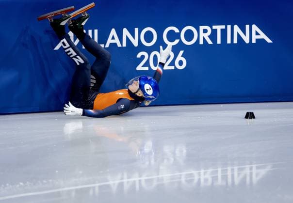 MILAN - Xandra Velzeboer during the 1500-meter short track Speed skating, Eisschnelllauf semifinals at the Milan Ice Skating Arena at the Milan Winter Olympics. IRIS VAN DEN BROEK ANP xVIxANPxSportx xxANPxIVx 551312540 originalFilename: 551312540.jpg