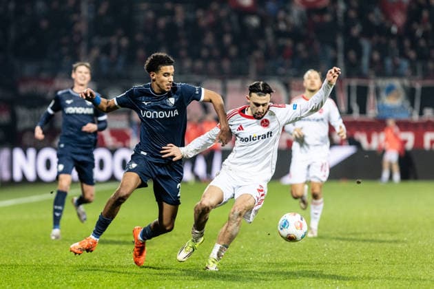 2. Fußball Bundesliga: VfL Bochum - 1. FC Nürnberg; 20.02.2026 Francis Onyeka (VfL Bochum, 21), Berkay Yilmaz (1. FC Nürnberg, 21) 2. Fußball Bundesliga: VfL Bochum - 1. FC Nürnberg; Vonovia-Ruhrstadion, Bochum; 20.02.2026 DFL regulations prohibit any use of photographs as image sequences and or quasi video.