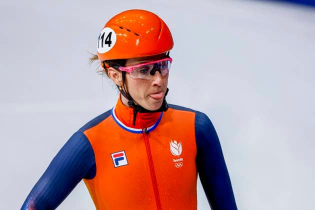 Suzanne Schulting of the Netherlands looks dejected after Women s 1500m Semifinals, Milano Cortina 2026 Winter Olympics: Day 14, Short Track Speed skating, Eisschnelllauf - Milano Cortina 2026 Winter Olympics: Day 14, Milano Speed Skating Stadium, February 20, 2026, Milan, Italy.
