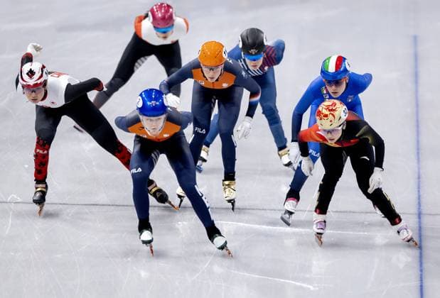 MILAN - Xandra Velzeboer and Suzanne Schulting during the 1500-meter short track Speed skating, Eisschnelllauf semifinals at the Milan Ice Skating Arena at the Milan Winter Olympics. SEM VAN DER WAL ANP xVIxANPxSportx xxANPxIVx 551314213 originalFilename: 551314213.jpg