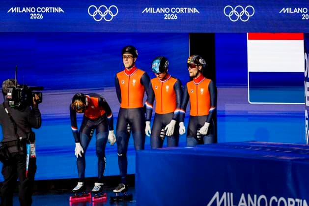Jens van t Wout of the Netherlands and Teun Boer of the Netherlands and Friso Emons of the Netherlands and Melle van t Wout of the Netherlands looks on before Men s 5000m Relay Finals, Milano Cortina 2026 Winter Olympics: Day 14, Short Track Speed skating, Eisschnelllauf - Milano Cortina 2026 Winter Olympics: Day 14, Milano Speed Skating Stadium, February 20, 2026, Milan, Italy.