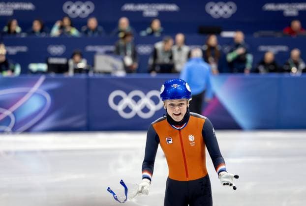 MILAN - Xandra Velzeboer during the 1500-meter short track Speed skating, Eisschnelllauf semifinals at the Milan Ice Skating Arena at the Milan Winter Olympics. ROBIN VAN LONKHUIJSEN ANP xVIxANPxSportx xxANPxIVx 551314773 originalFilename: 551314773.jpg