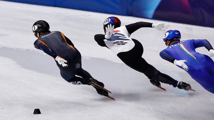 MILAN , 20-02-2026 , Milano Ice Skating Arena , Olympic Winter games, Winterspiele,Spiele, Summer games 2026 - Short Track 20-02 Men 5000m relay Final-A , Picture shows Team Republic of Korea, Netherlands, Canada, Italy Olympic Winter Games 2026 - Short Track 20-02  x201766904x Copyright: