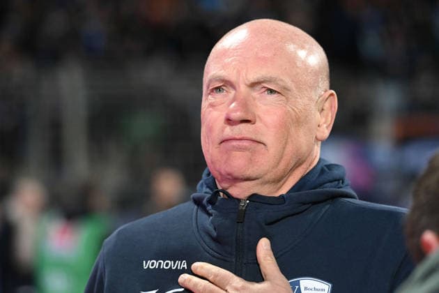 Trainer Uwe ROESLER (Rösler, BO) Portraet, Porträt, Portrait, Angeschnittenes Einzelbild, Einzelmotiv, Fussball 2. Bundesliga, 23. Spieltag, matchday 23, VfL Bochum (BO) - 1. FC Nuernberg 1-1 am 20.02.2026, Vonovia Ruhrstadion Bochum Deutschland. DFL regulations prohibit any use of photographs as image sequences and or quasi-video Ã‚Â