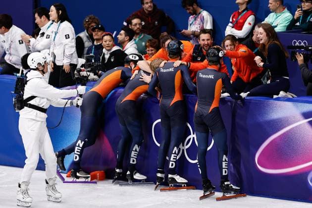 MILAN , 20-02-2026 , Milano Ice Skating Arena , Olympic Winter games, Winterspiele,Spiele, Summer games 2026 - Short Track 20-02 Men 5000m relay Final-A , Picture shows Team Netherlands (gold) Olympic Winter Games 2026 - Short Track 20-02  x201766997x Copyright: