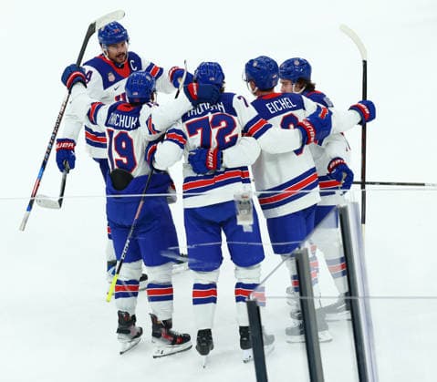 February 20, 2026, Milan, Lombardy, Italy: TAGE THOMPSON 72 of USA celebrates scoring his side s second goal in the Semifinal game between Team United States (USA) and Team Slovakia (SVK) at the Milano Cortina 2026 Olympic Games, Olympische Spiele, Olympia, OS Olympics 2026: Milano Cortina: Ice hockey, Eishockey Men s Semifinal: USA:SVK  - ZUMAc179 20260220_oly_c179_134 Copyright: xMickaelxChavetx