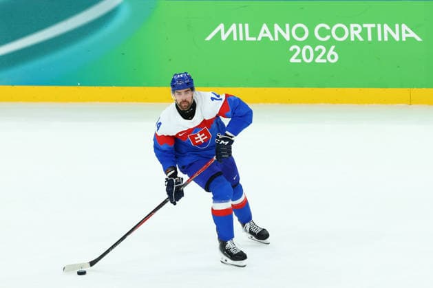February 20, 2026, Milan, Lombardy, Italy: PETER CERESNAK 14 of Slovakia in the Semifinal game between Team United States (USA) and Team Slovakia (SVK) at the Milano Cortina 2026 Olympic Games, Olympische Spiele, Olympia, OS Olympics 2026: Milano Cortina: Ice hockey, Eishockey Men s Semifinal: USA:SVK  - ZUMAc179 20260220_oly_c179_145 Copyright: xMickaelxChavetx