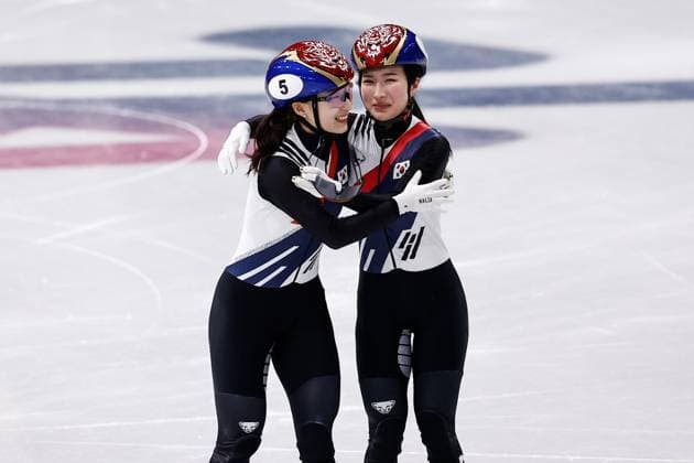 MILAN , 20-02-2026 , Milano Ice Skating Arena , Olympic Winter games, Winterspiele,Spiele, Summer games 2026 - Short Track 20-02 Women 1500m Final-a , Picture shows Gilli Kim (gold), Minjeong Choi Olympic Winter Games 2026 - Short Track 20-02  x201767856x Copyright:
