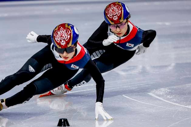 Gilli Kim of Republic of Korea and Minjeong Choi of Republic of Korea Women s 1500m Finals, Milano Cortina 2026 Winter Olympics: Day 14, Short Track Speed skating, Eisschnelllauf - Milano Cortina 2026 Winter Olympics: Day 14, Milano Speed Skating Stadium, February 20, 2026, Milan, Italy.
