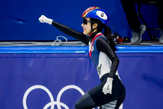 winner Gilli Kim of Republic of Korea celebrates after Women s 1500m Finals, Milano Cortina 2026 Winter Olympics: Day 14, Short Track Speed skating, Eisschnelllauf - Milano Cortina 2026 Winter Olympics: Day 14, Milano Speed Skating Stadium, February 20, 2026, Milan, Italy.