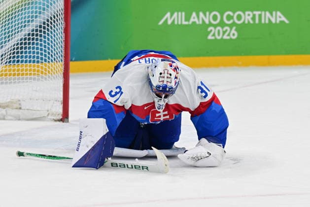 XXV Winter Olympic Games, Olympische Spiele, Olympia, OS in Milan, Italy, on February 20, 2026. Men s Ice hockey, Eishockey semifinal, USA vs Slovakia. Goalkeeper Samuel Hlavaj of Slovakia. (CTKxPhoto MichalxKamaryt) CTKPhotoP2026022011205  CTKPhotoP2026022011205